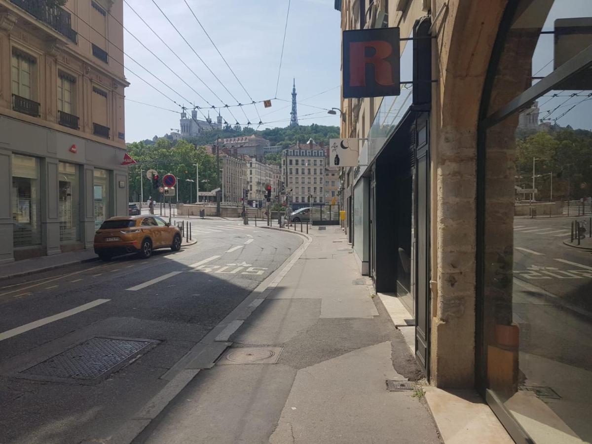 Bnbgones - Le Saint Vincent- Hypercentre Wifi Netflix Lyon Bagian luar foto